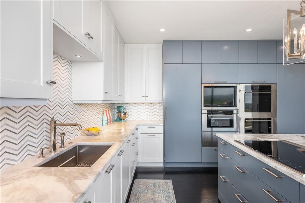 2575 Peachtree Road NE Unit 22C