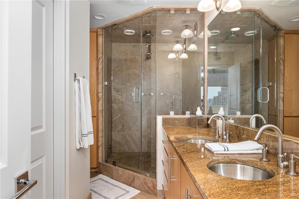 2575 Peachtree Road NE Unit 22C