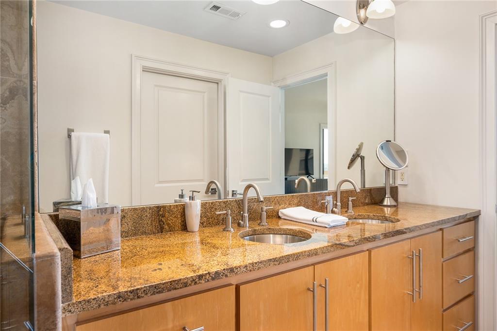 2575 Peachtree Road NE Unit 22C