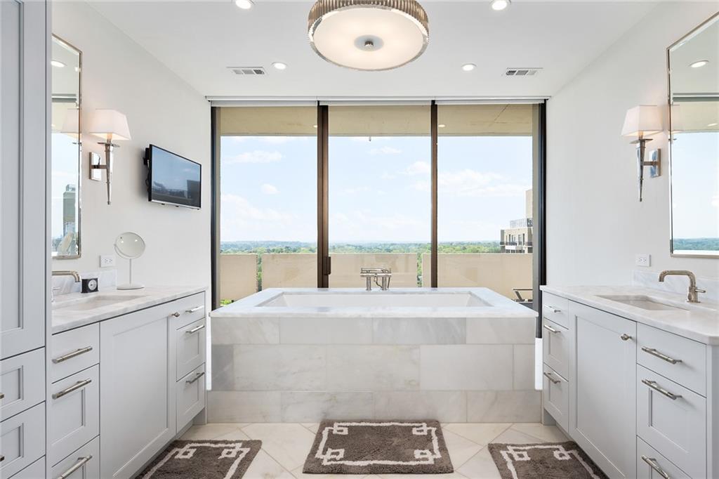 2575 Peachtree Road NE Unit 22C