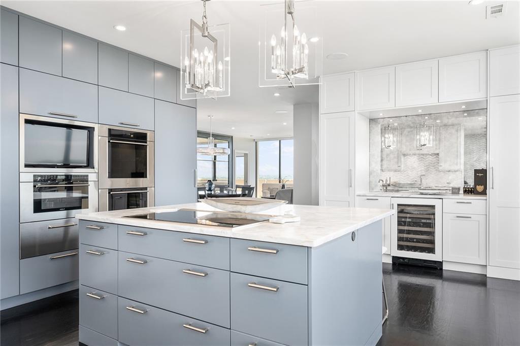 2575 Peachtree Road NE Unit 22C