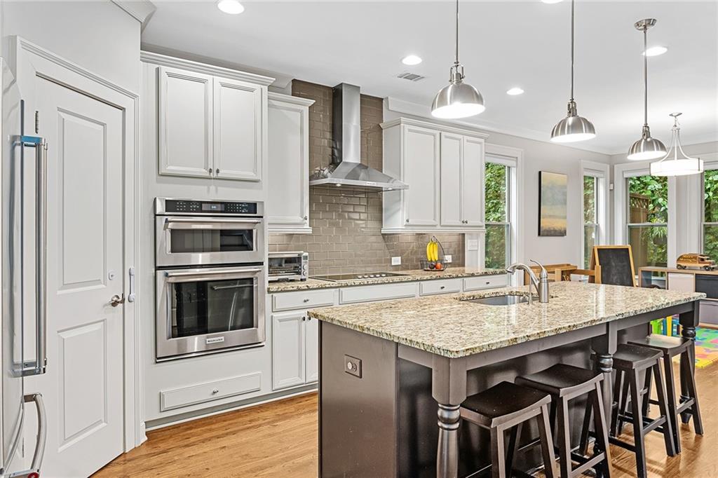 2113 Elvan Circle NE