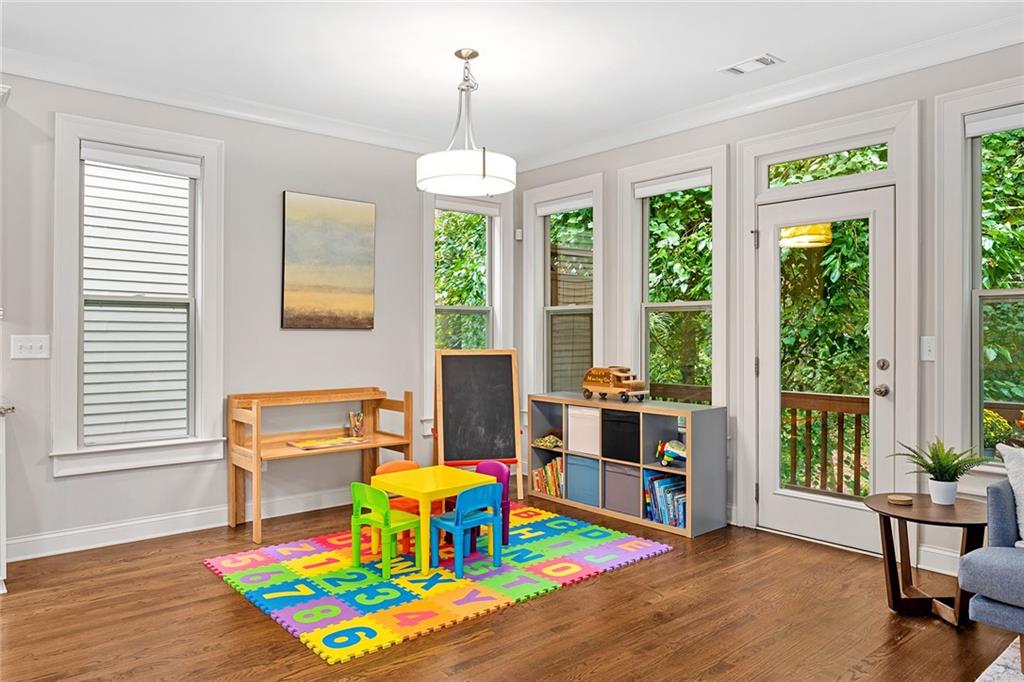 2113 Elvan Circle NE