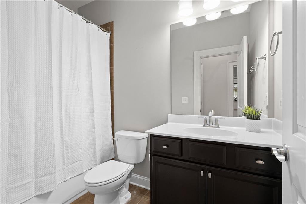 2113 Elvan Circle NE