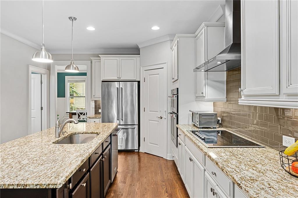 2113 Elvan Circle NE