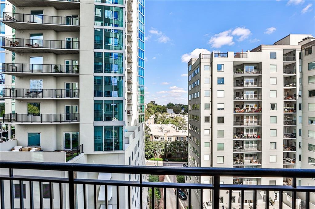 222 12th Street NE Unit 908