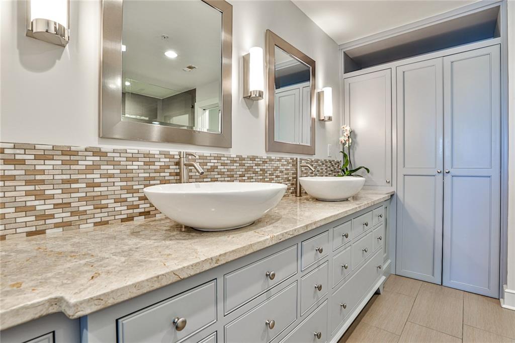 222 12th Street NE Unit 908