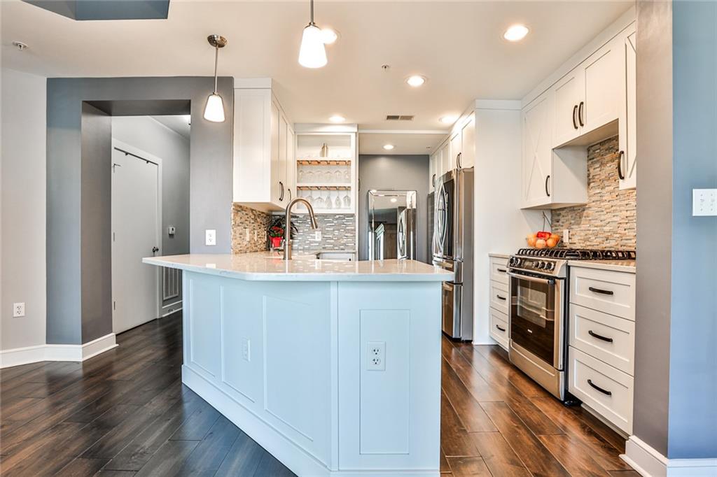 222 12th Street NE Unit 908