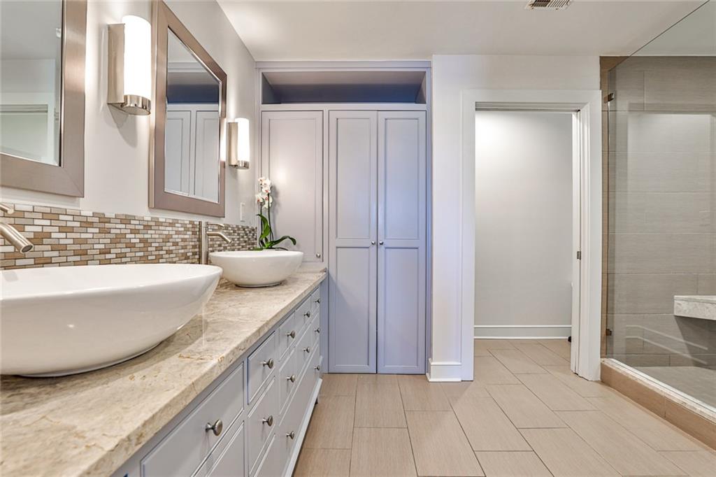 222 12th Street NE Unit 908