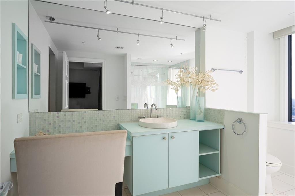 75 14th Street NE Unit 4820