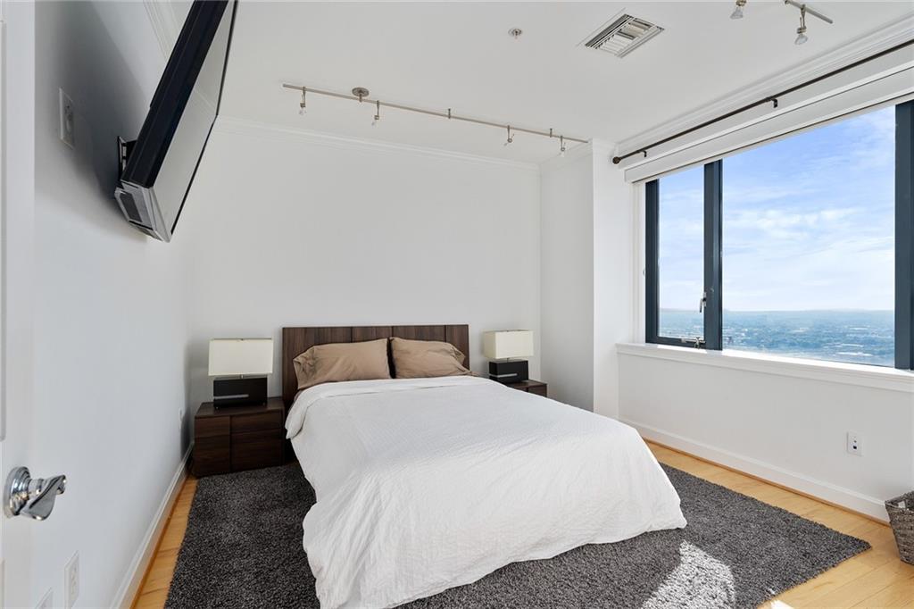 75 14th Street NE Unit 4820