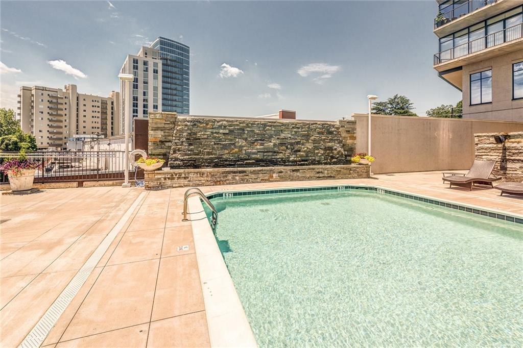 2233 Peachtree Road NE Unit 1002