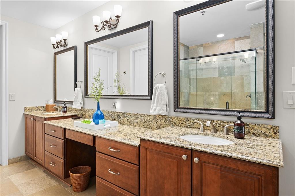 2233 Peachtree Road NE Unit 1002