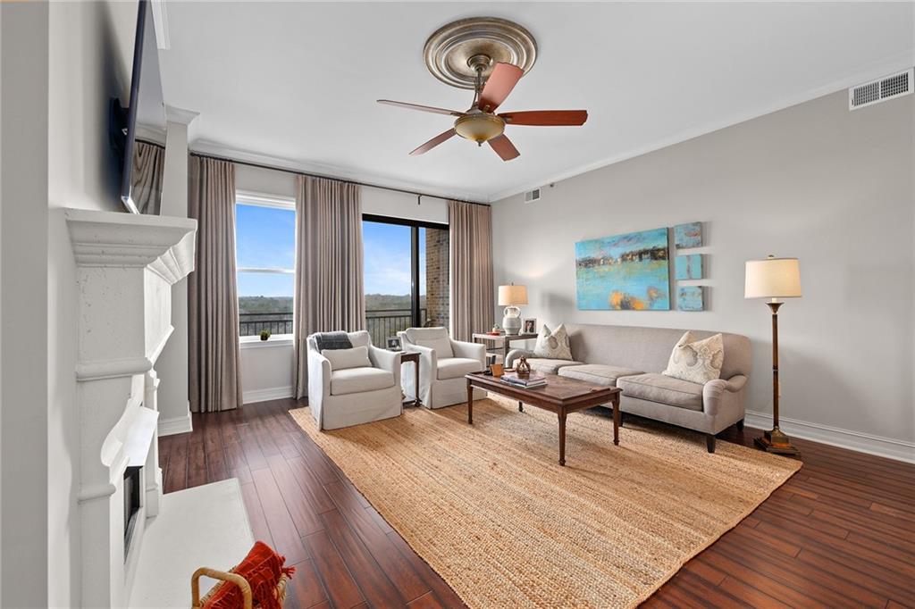 2233 Peachtree Road NE Unit 1002