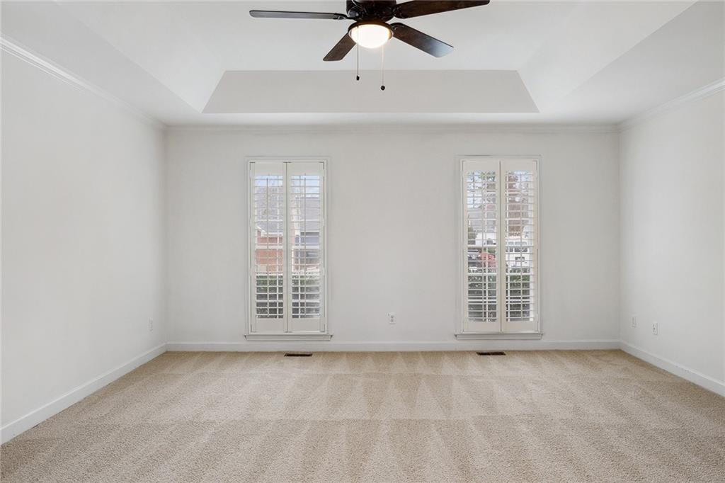 3729 Ashford Point NE