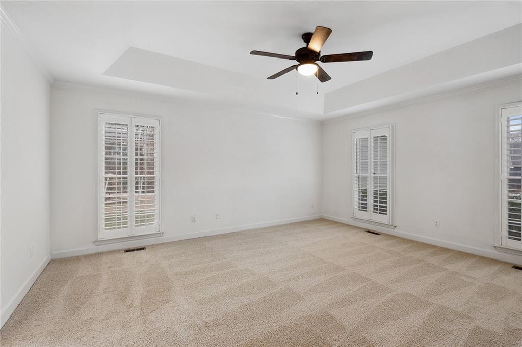 3729 Ashford Point NE