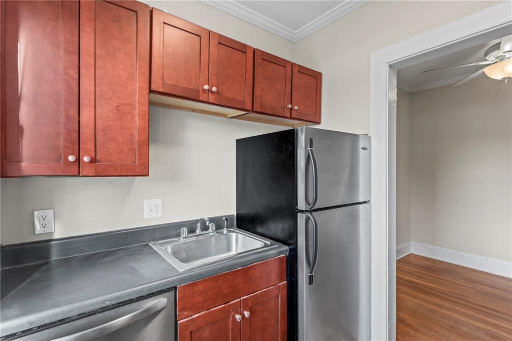 733 Frederica Street NE Unit 16