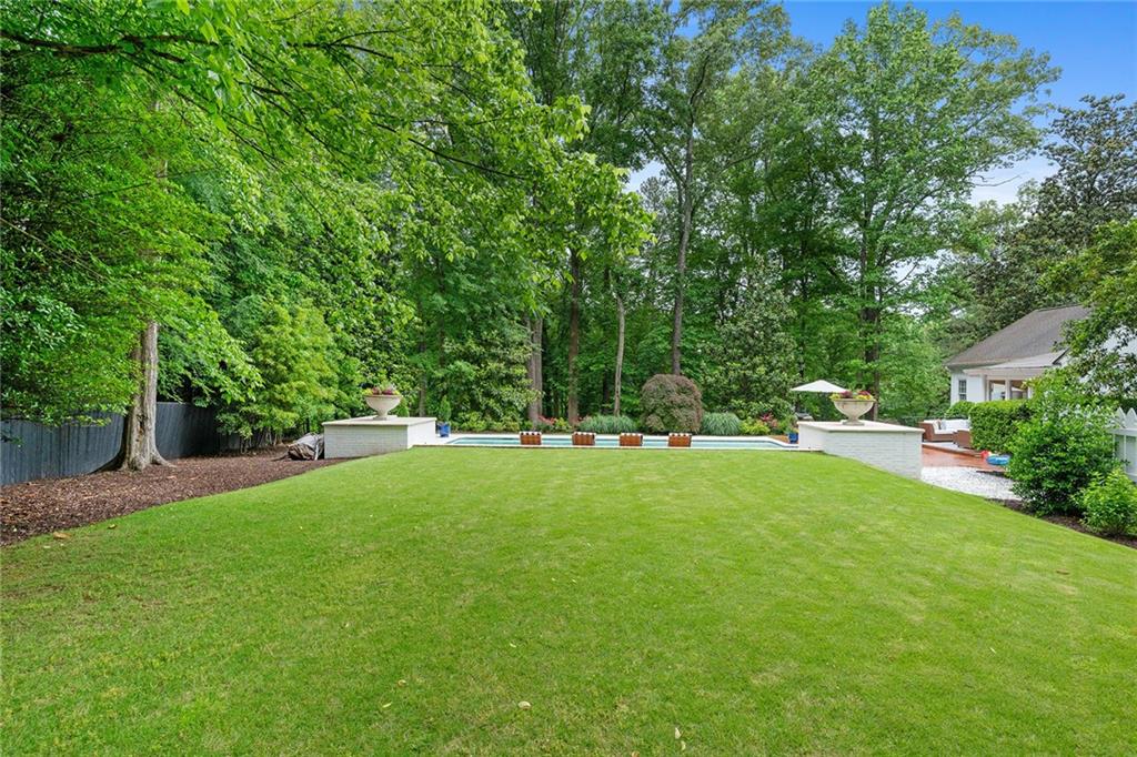 5545 Cross Gate Court