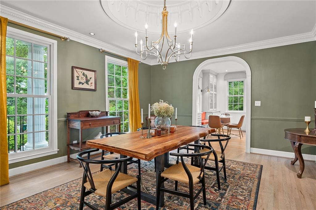 5545 Cross Gate Court