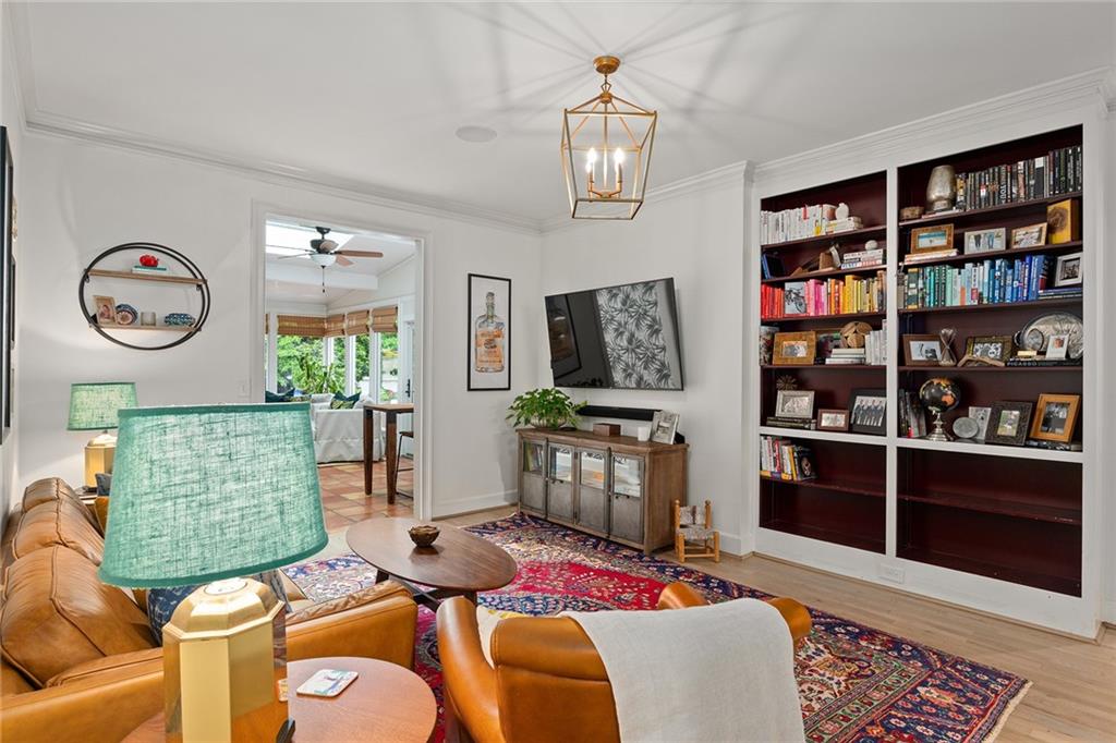 5545 Cross Gate Court