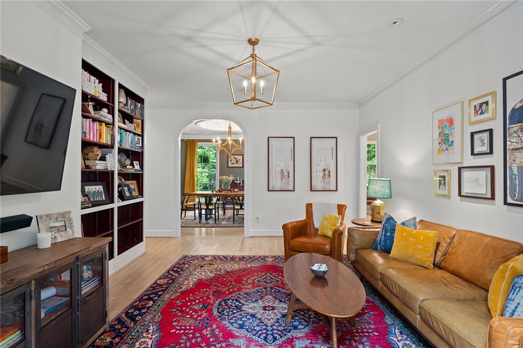 5545 Cross Gate Court