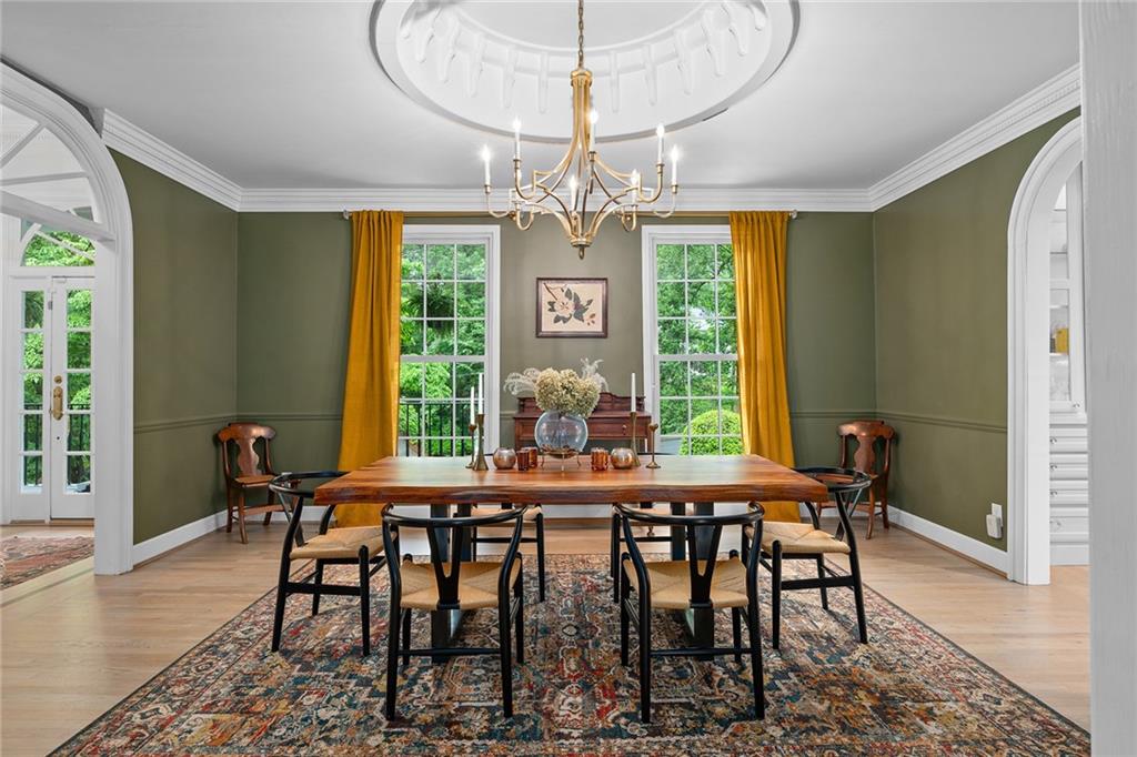 5545 Cross Gate Court