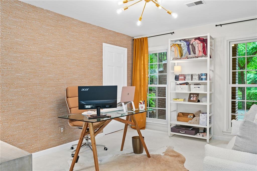 5545 Cross Gate Court