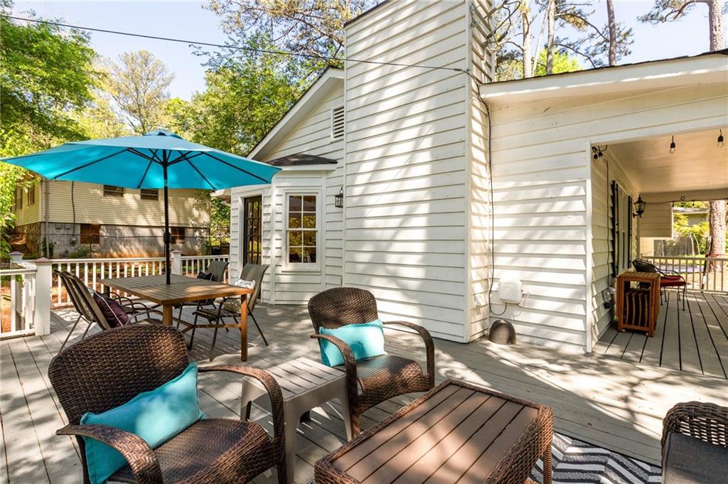 205 Pauline Drive NW