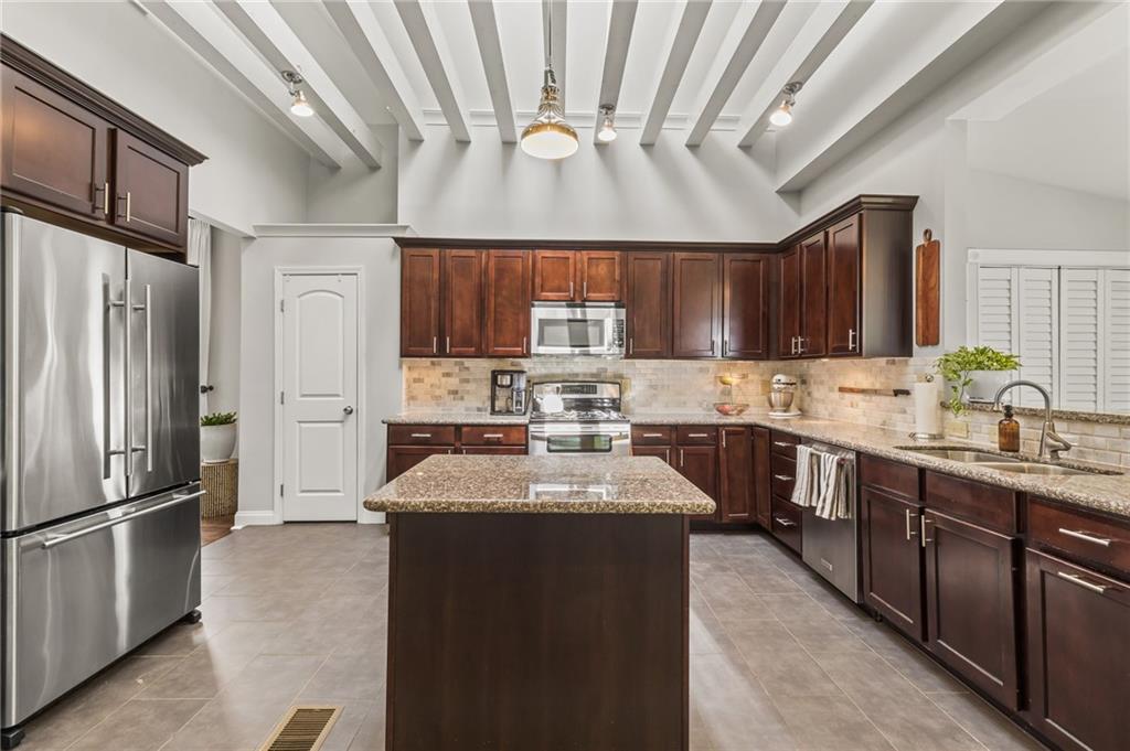 288 Milledge Avenue SE