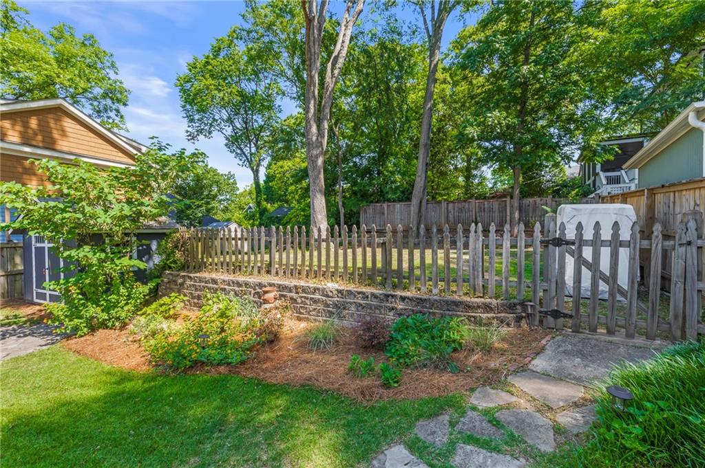 288 Milledge Avenue SE