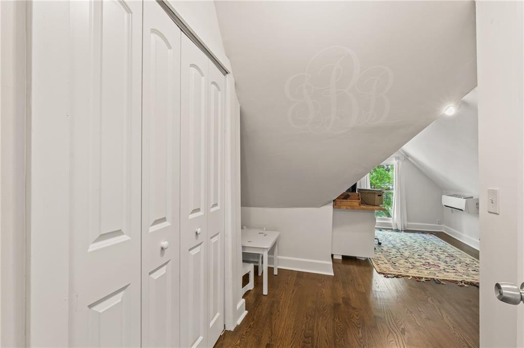 288 Milledge Avenue SE