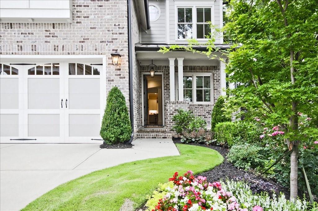 4240 Weaver Street SE