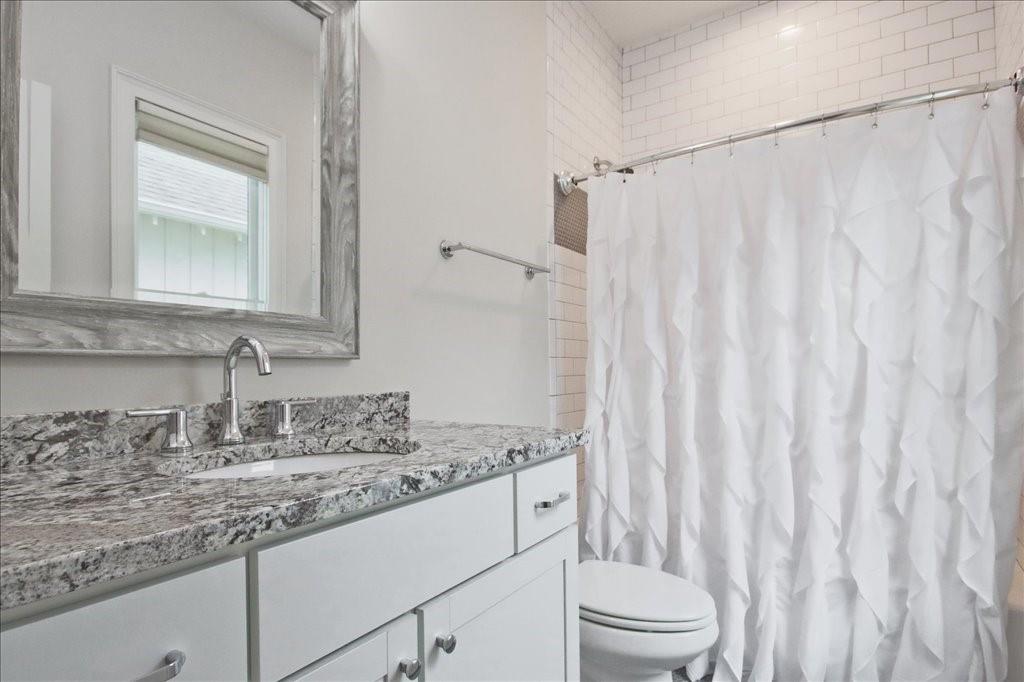 4240 Weaver Street SE