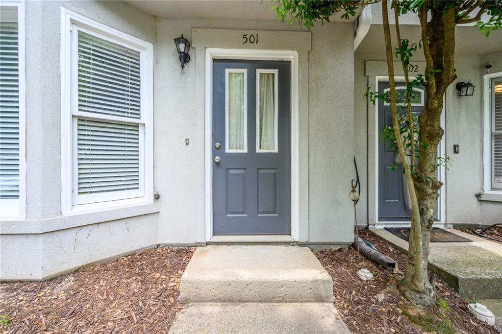 501 Defoors Landing NW