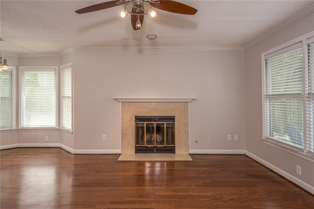 501 Defoors Landing NW