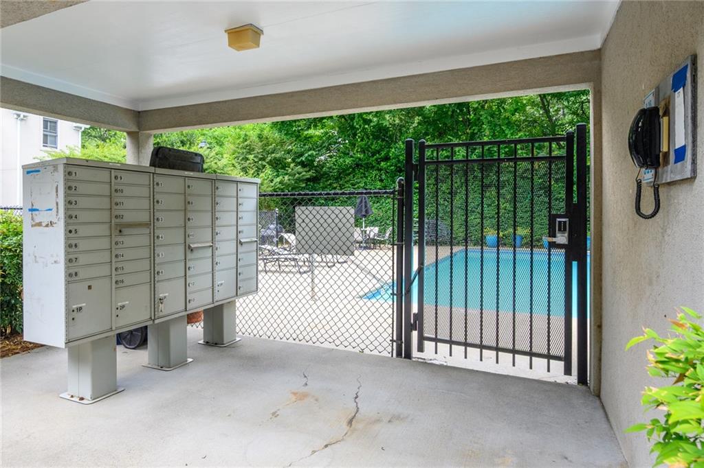 501 Defoors Landing NW