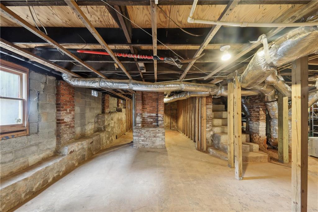 81 Anniston Avenue SE