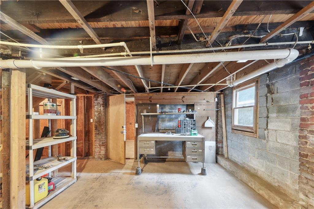 81 Anniston Avenue SE