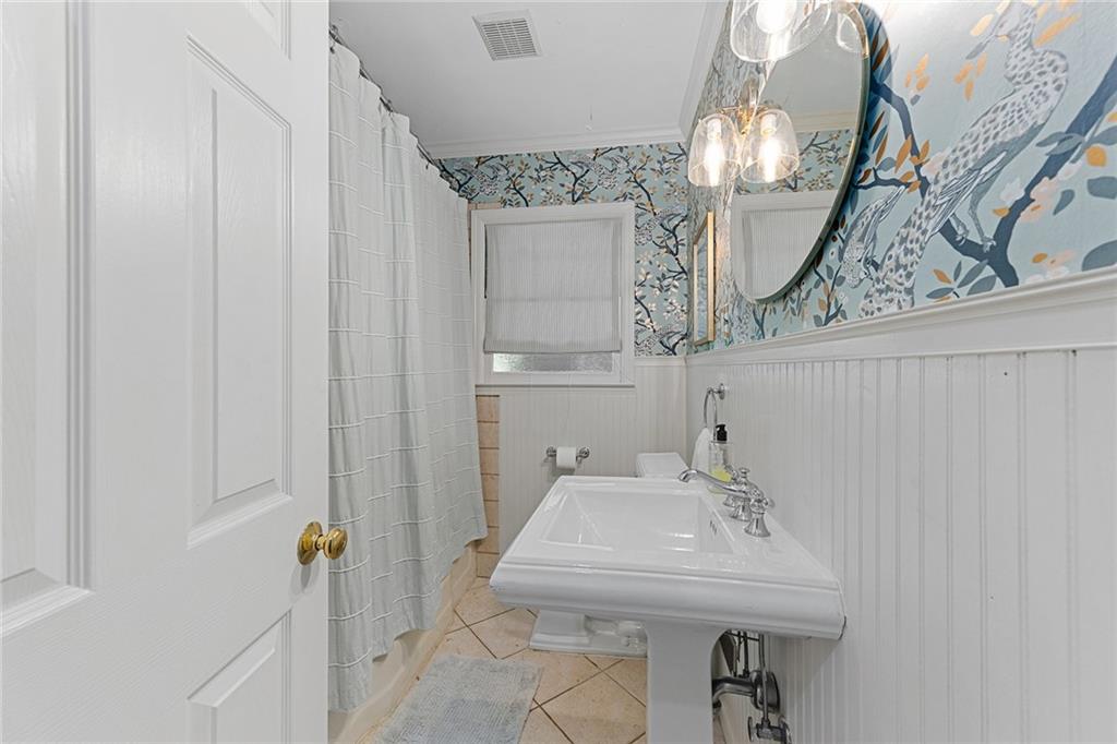 4181 N Stratford Road NE