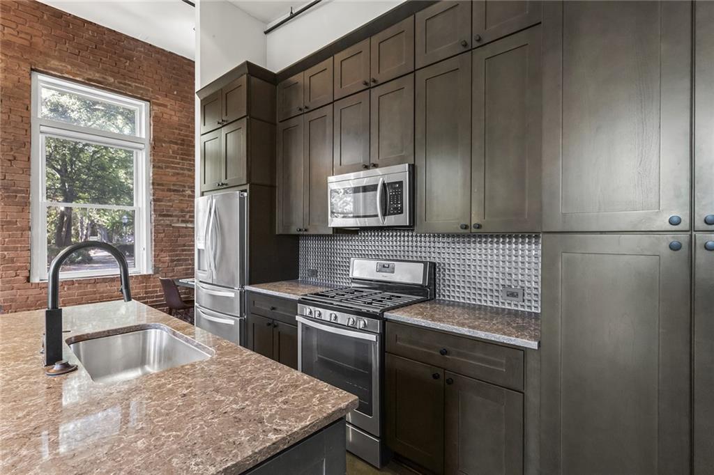 350 Peters Street SW Unit 7