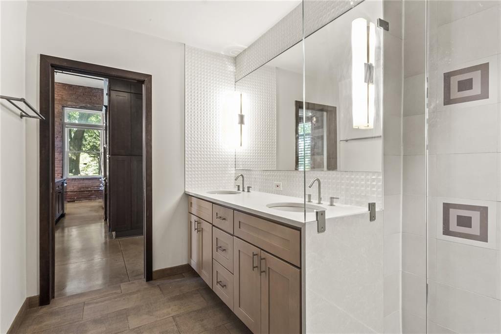 350 Peters Street SW Unit 7