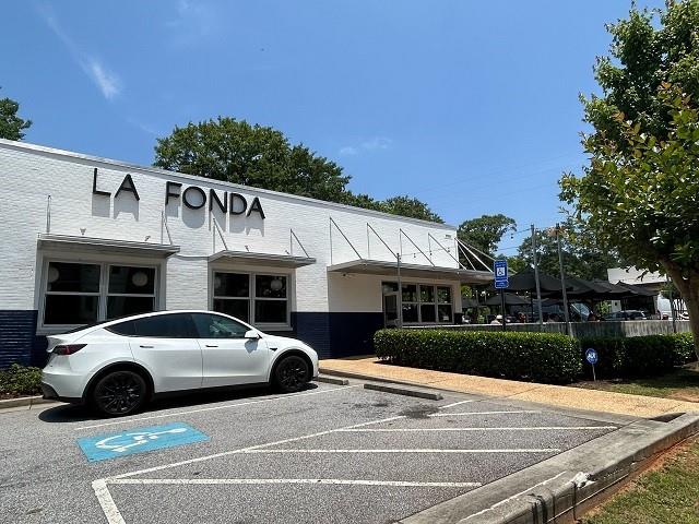 1944 Preston Park Place