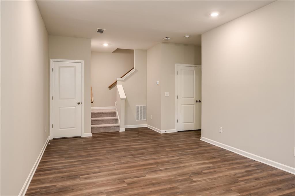 1848 Terrewood Drive NE