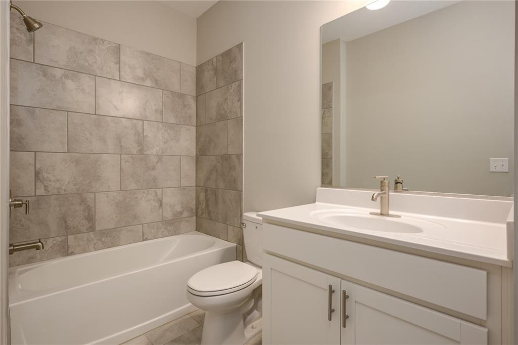 1848 Terrewood Drive NE