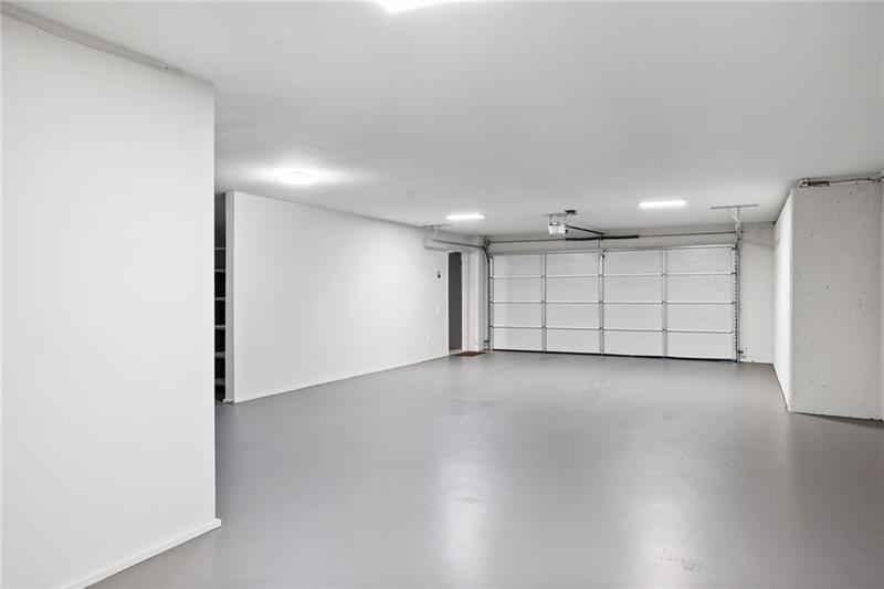 721 Longleaf Drive NE Unit 6