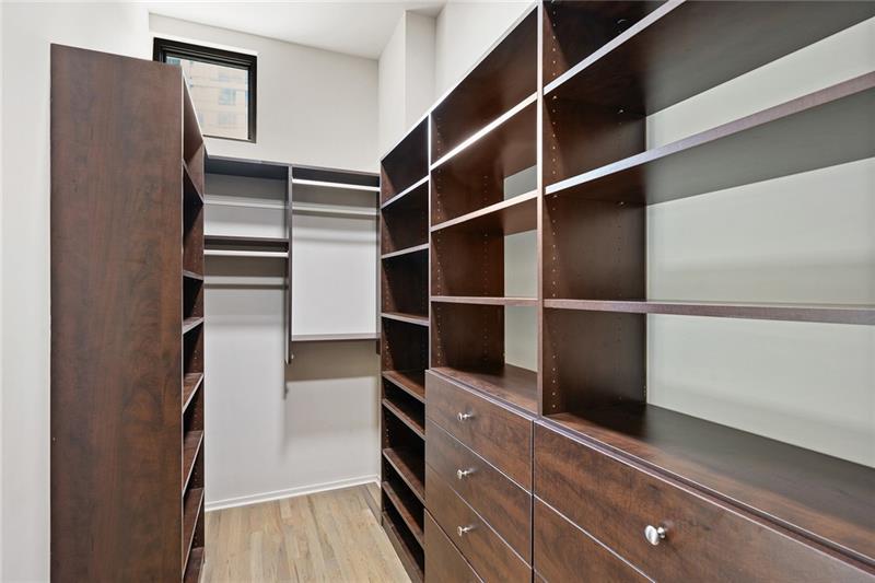 721 Longleaf Drive NE Unit 6