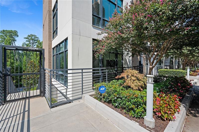 721 Longleaf Drive NE Unit 6