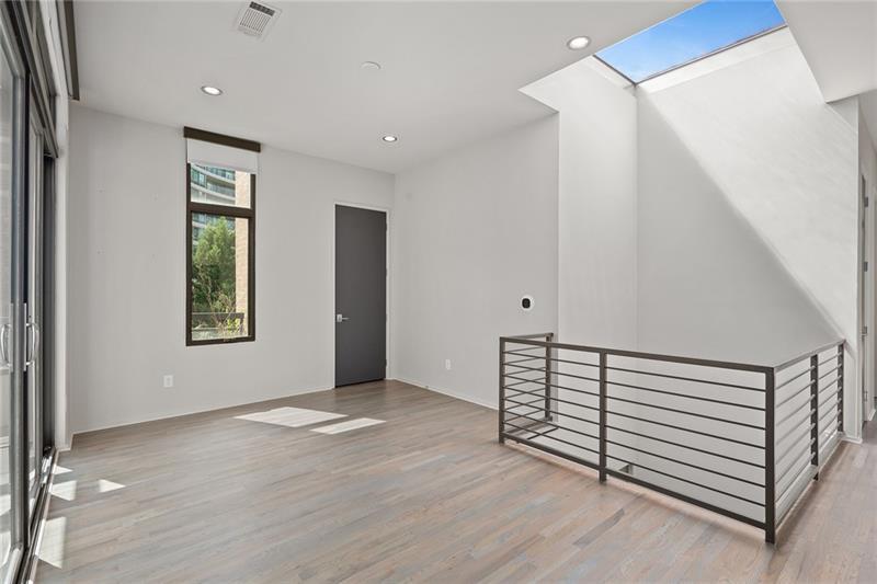 721 Longleaf Drive NE Unit 6