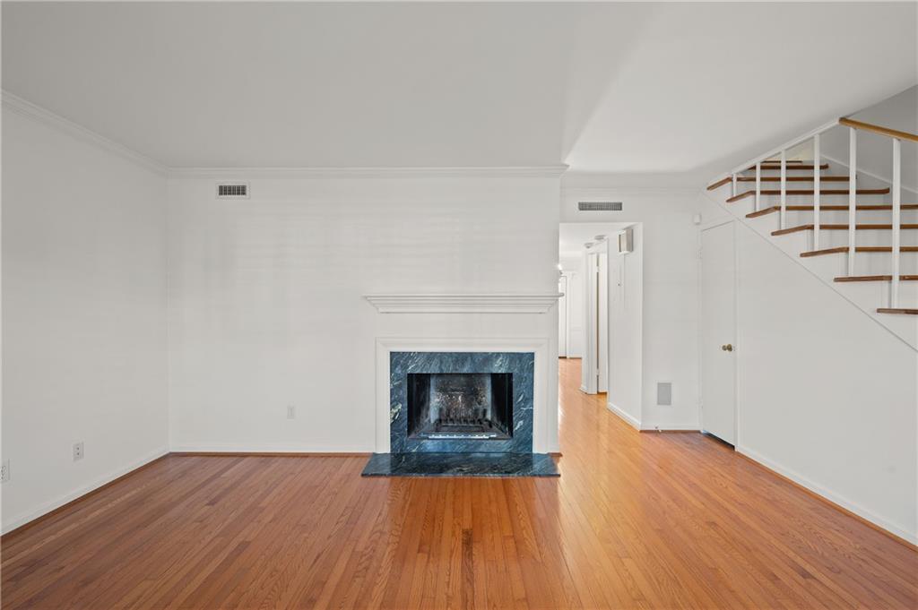 1 Chaumont Square NW