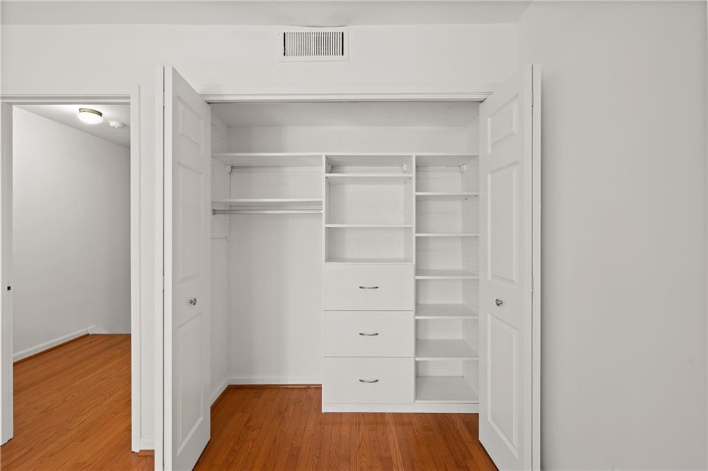 1 Chaumont Square NW